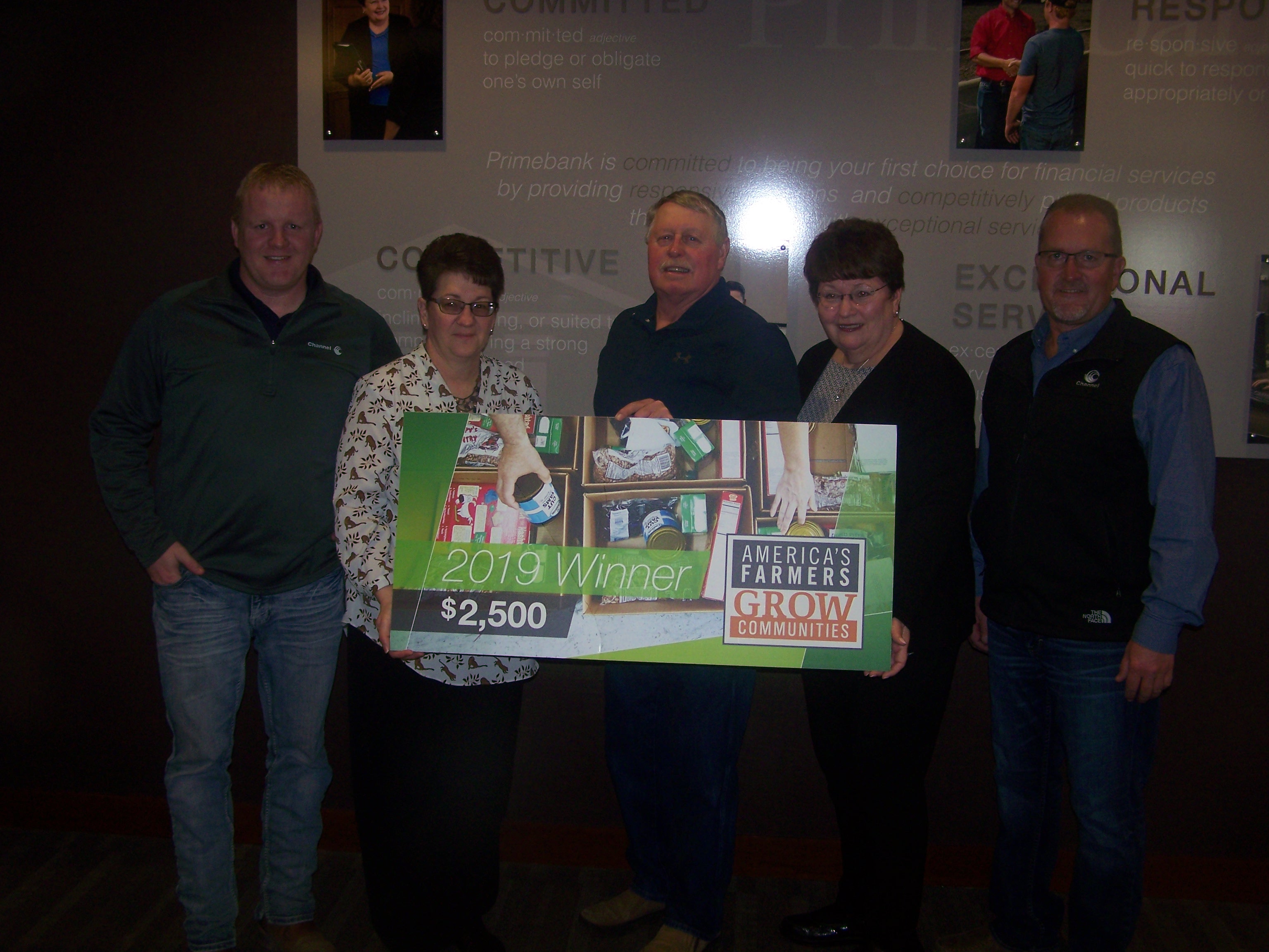 Le Mars Little League Receives 2,500 Donation KLEM 1410