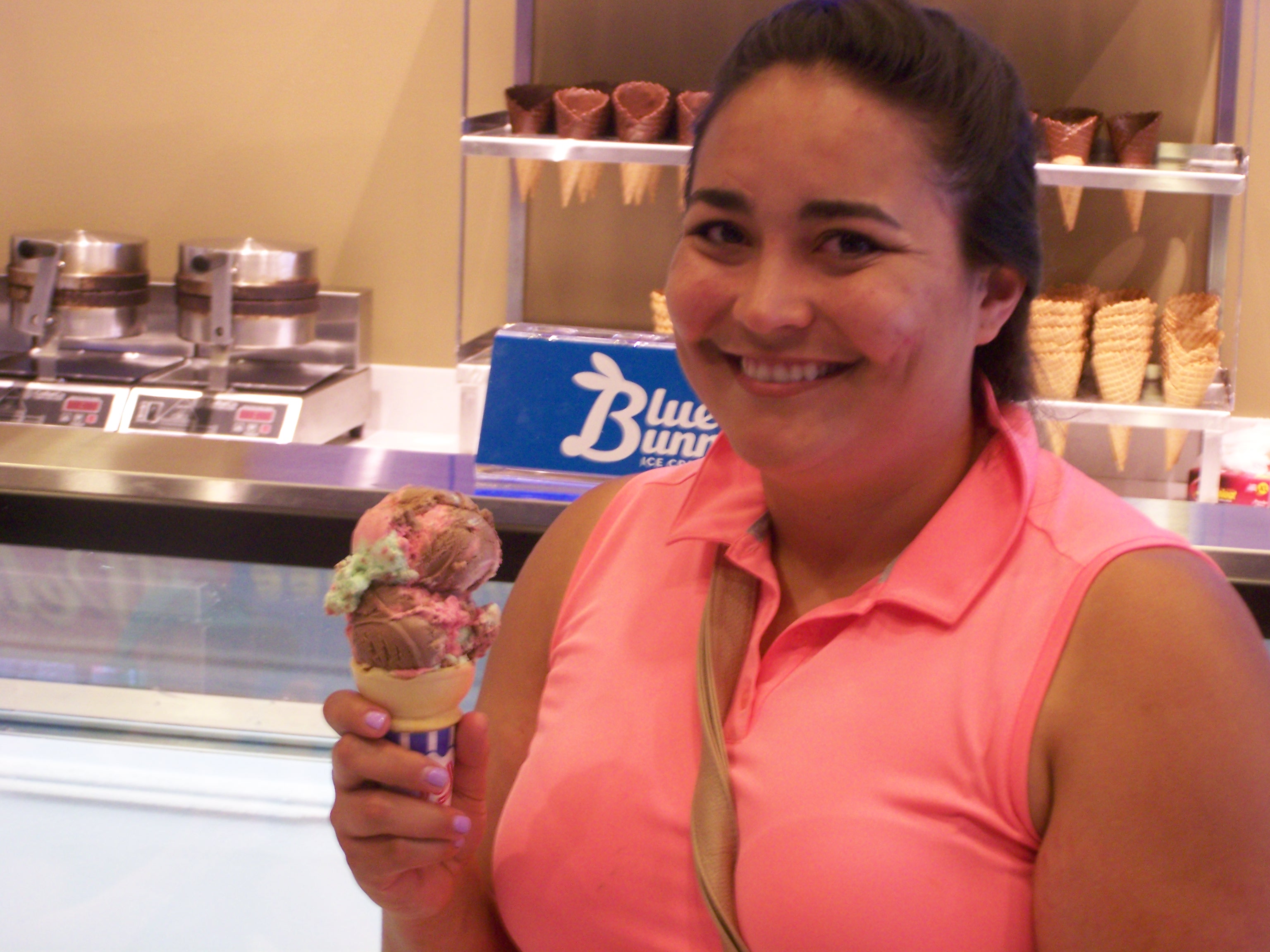 Blue Bunny Visitors Center and Ice Cream Parlor To Have Carry Out Service  Only - KLEM 1410