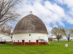 Fall Barn Tour includes the Round Barn in Le Mars